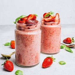 Strawberry Smoothie Recipe | Shott Light Fruit Syrup Supplier | Good Food Warehouse